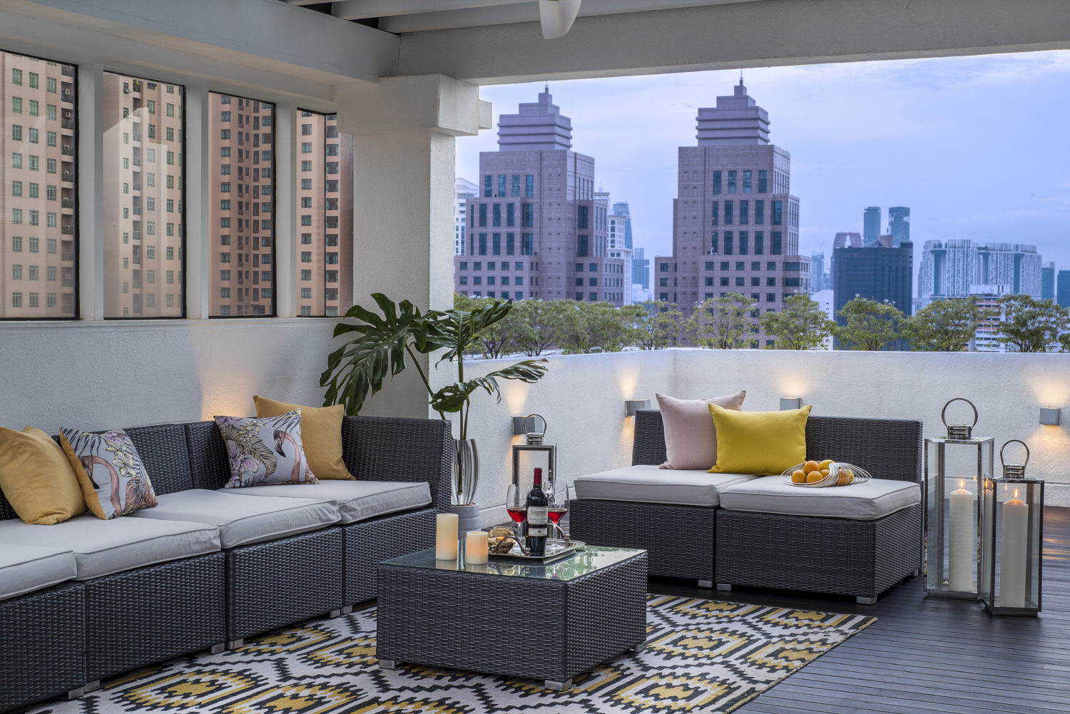 Lindsay Narain Balcony